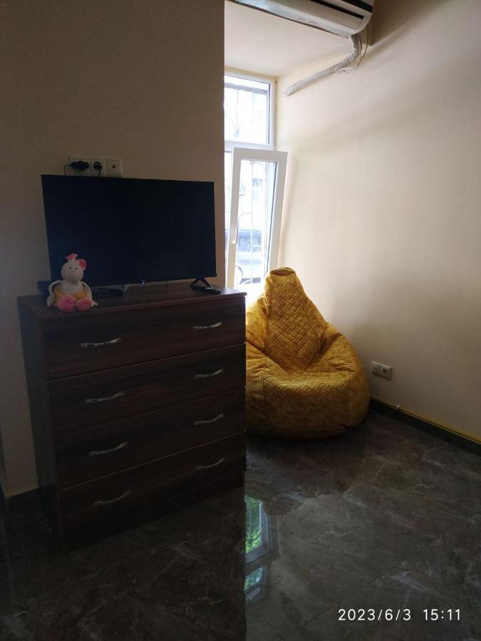 Aleksa Apartment ティビリシ エクステリア 写真